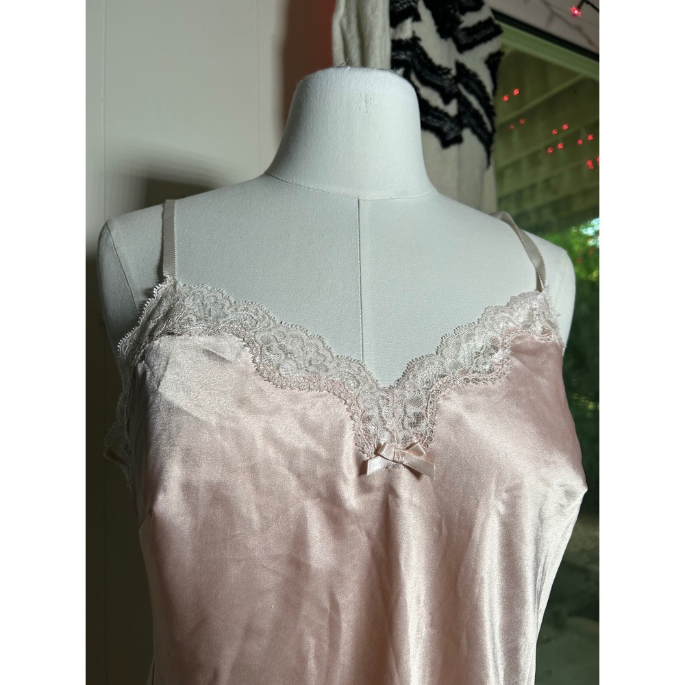 Victorias Secret Satin Lace Trim Slip Dress Pink Mini Chemise M Coquette Bridal - Picture 3 of 8
